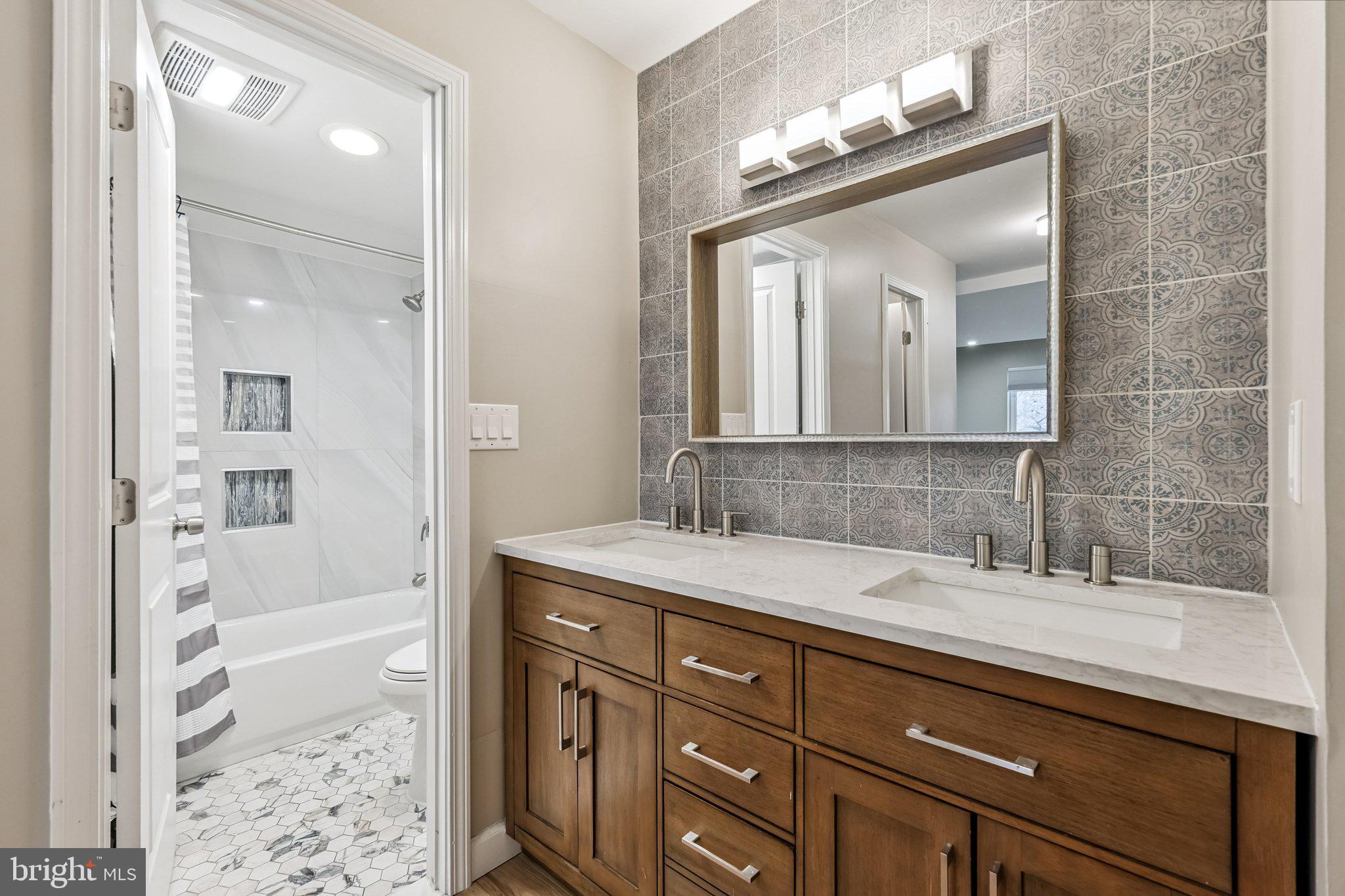 ROTONDA - Residential