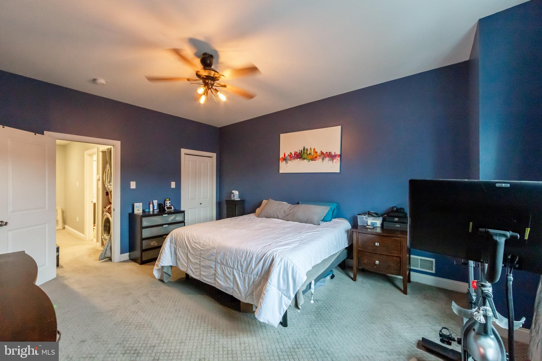 WHITMAN - Residential