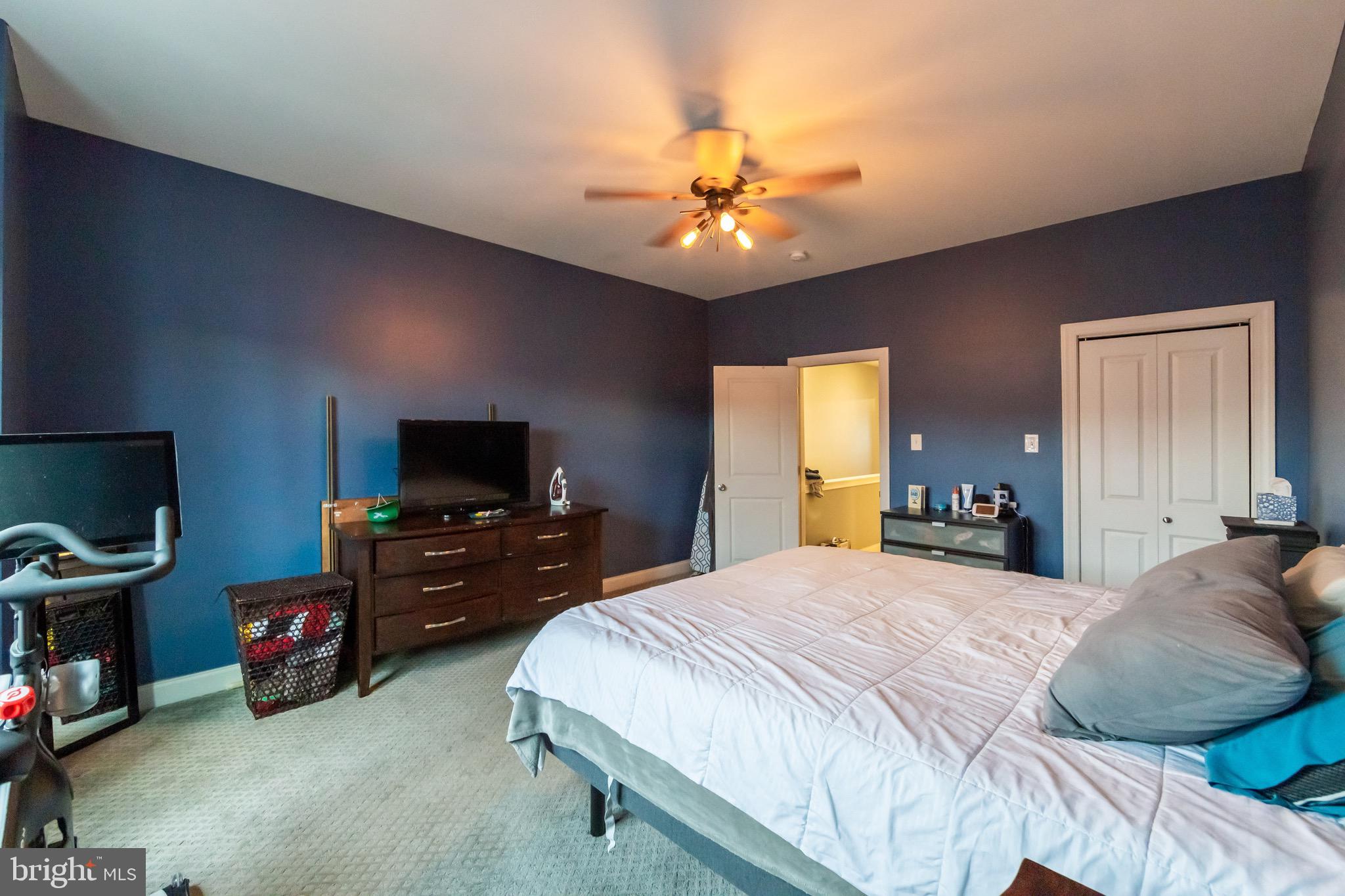 WHITMAN - Residential