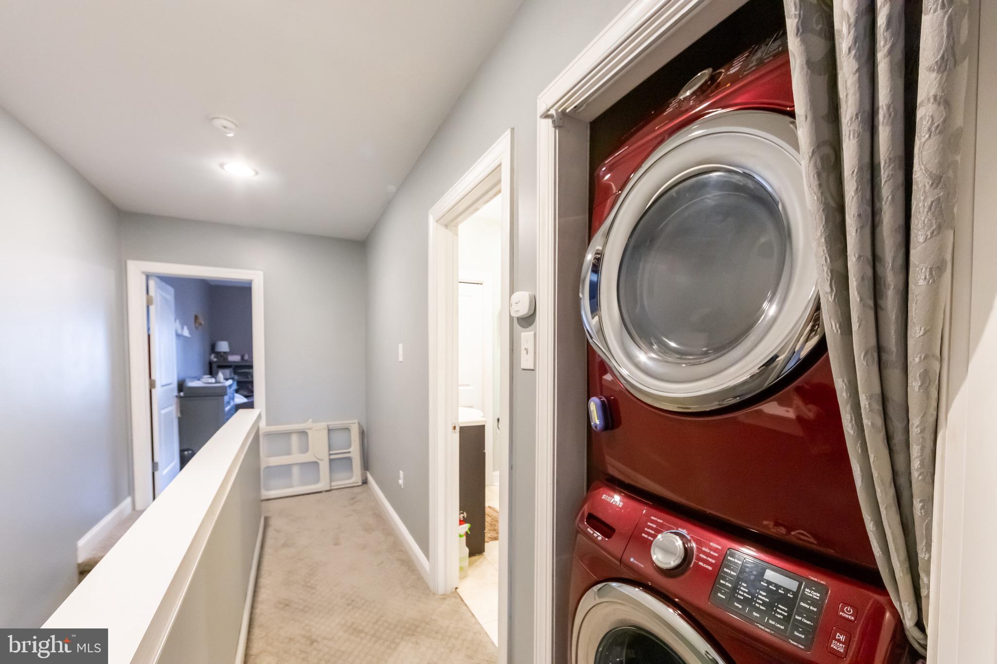 WHITMAN - Residential