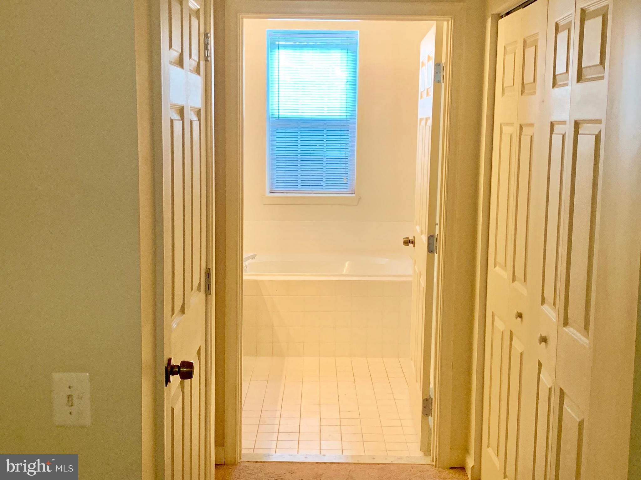 PINEY ORCHARD - Residential