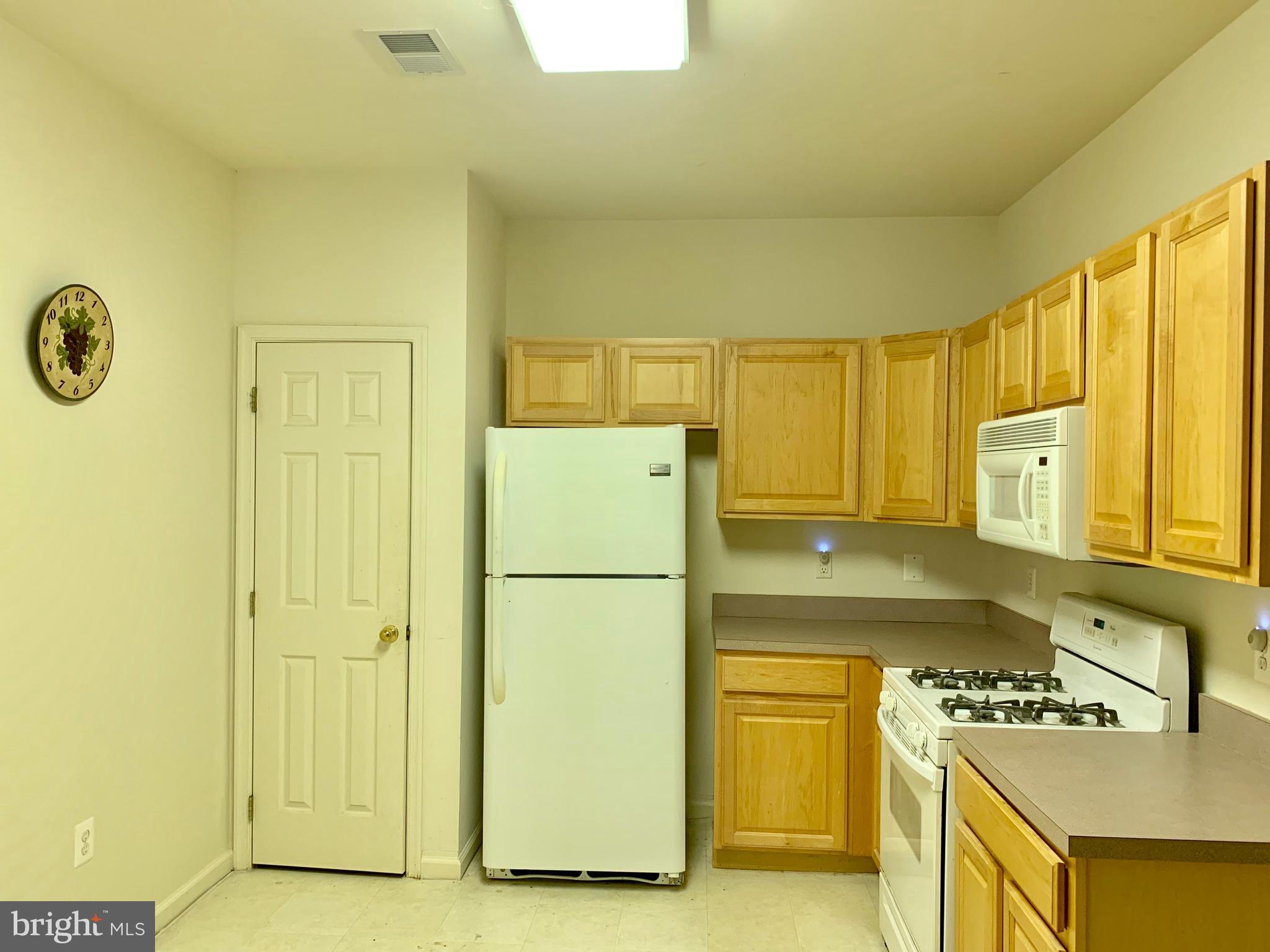 PINEY ORCHARD - Residential