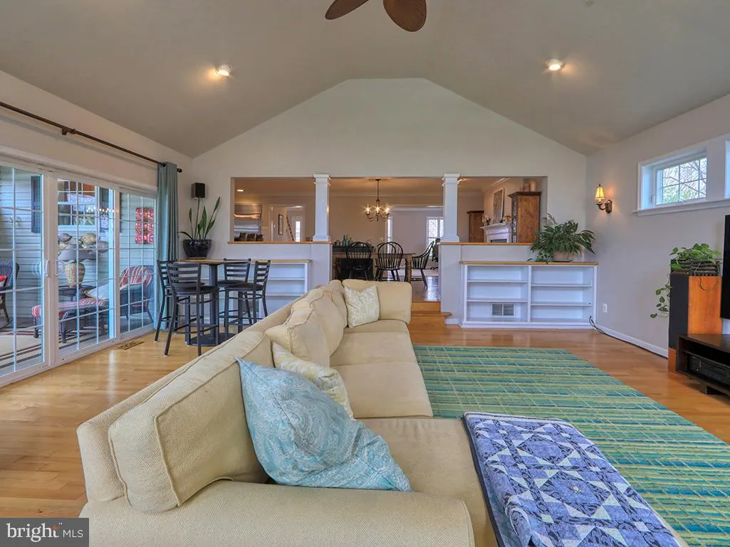 Lewes, Delaware 19958, United States, 4 Bedrooms Bedrooms, ,3 BathroomsBathrooms,Residential,Contingent,104429