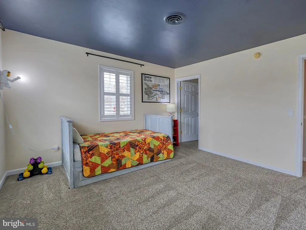 Lewes, Delaware 19958, United States, 4 Bedrooms Bedrooms, ,3 BathroomsBathrooms,Residential,Contingent,104429