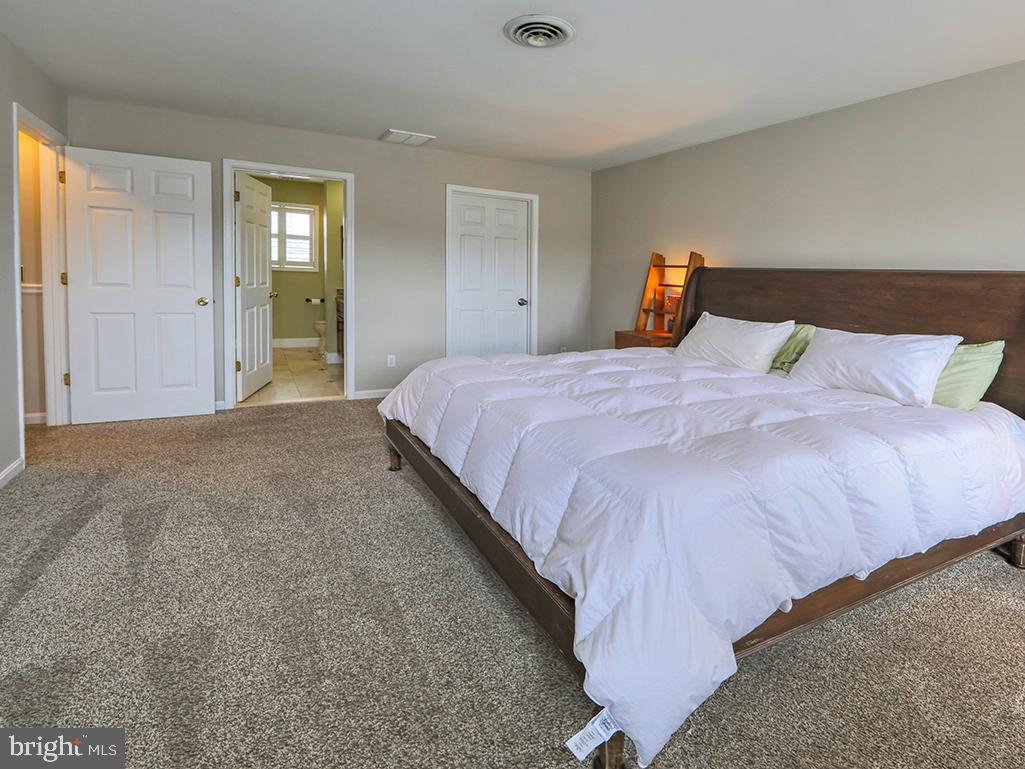 PILOTTOWN VILLAGE - Residential