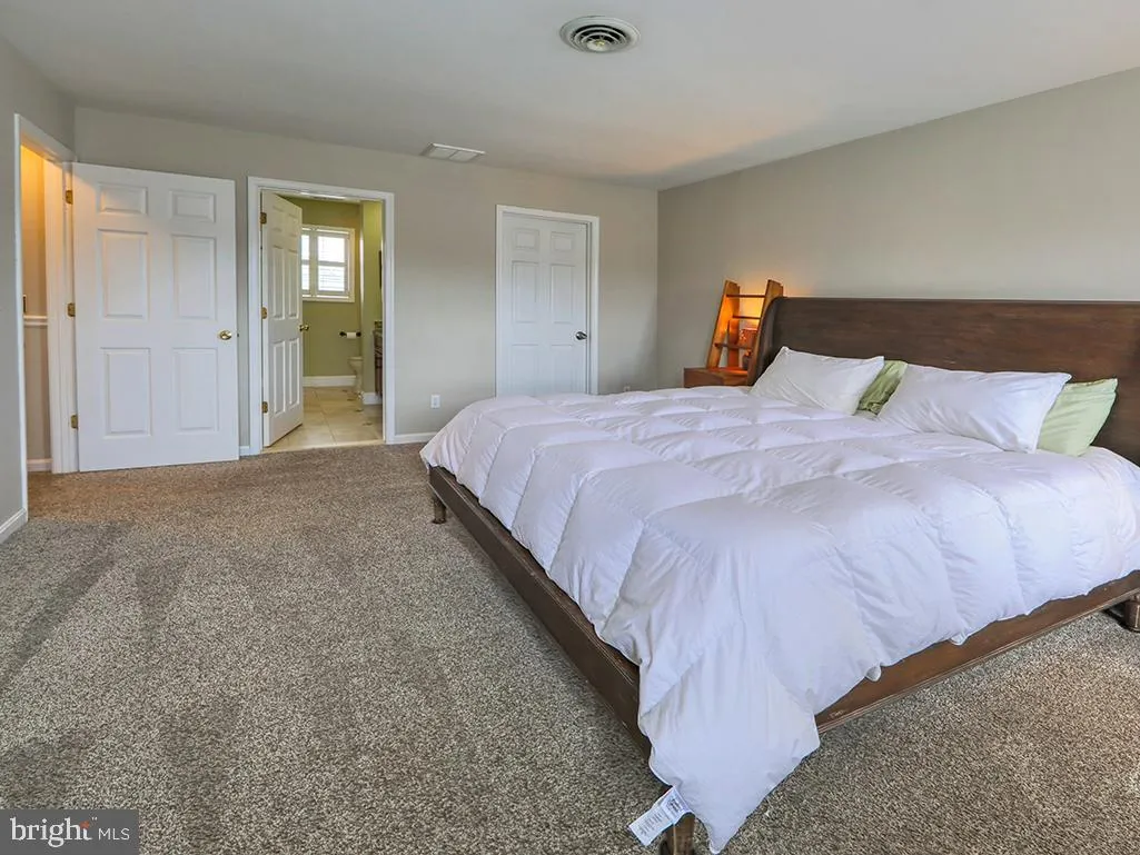 Lewes, Delaware 19958, United States, 4 Bedrooms Bedrooms, ,3 BathroomsBathrooms,Residential,Contingent,104429