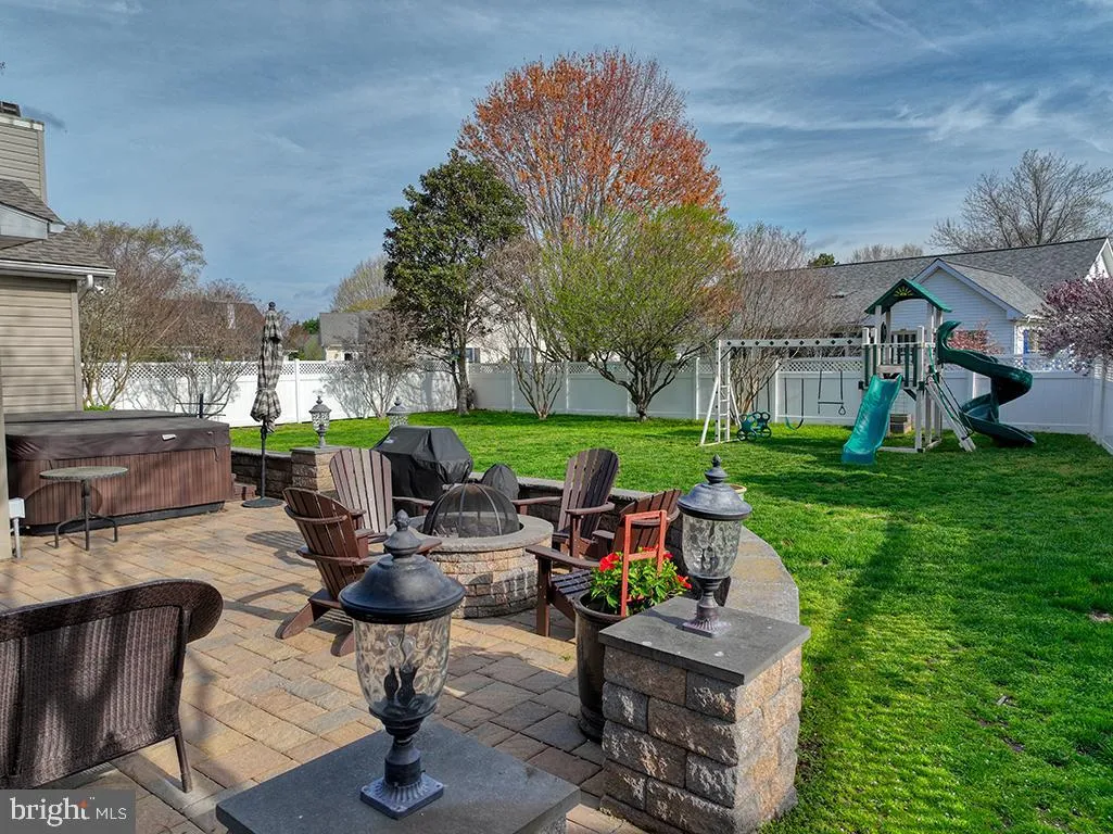 Lewes, Delaware 19958, United States, 4 Bedrooms Bedrooms, ,3 BathroomsBathrooms,Residential,Contingent,104429