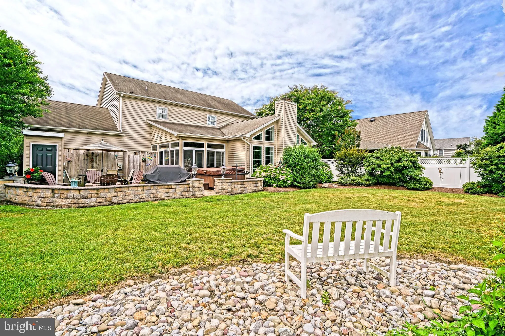 Lewes, Delaware 19958, United States, 4 Bedrooms Bedrooms, ,3 BathroomsBathrooms,Residential,Contingent,104429