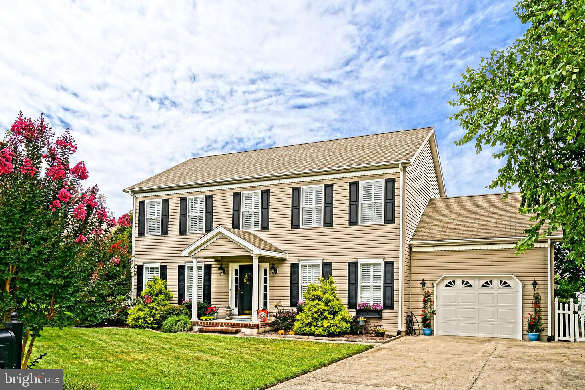 PILOTTOWN VILLAGE - Residential