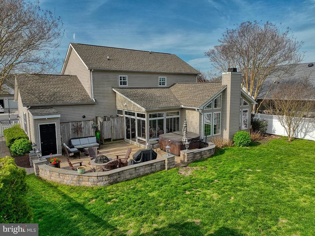 Lewes, Delaware 19958, United States, 4 Bedrooms Bedrooms, ,3 BathroomsBathrooms,Residential,Contingent,104429