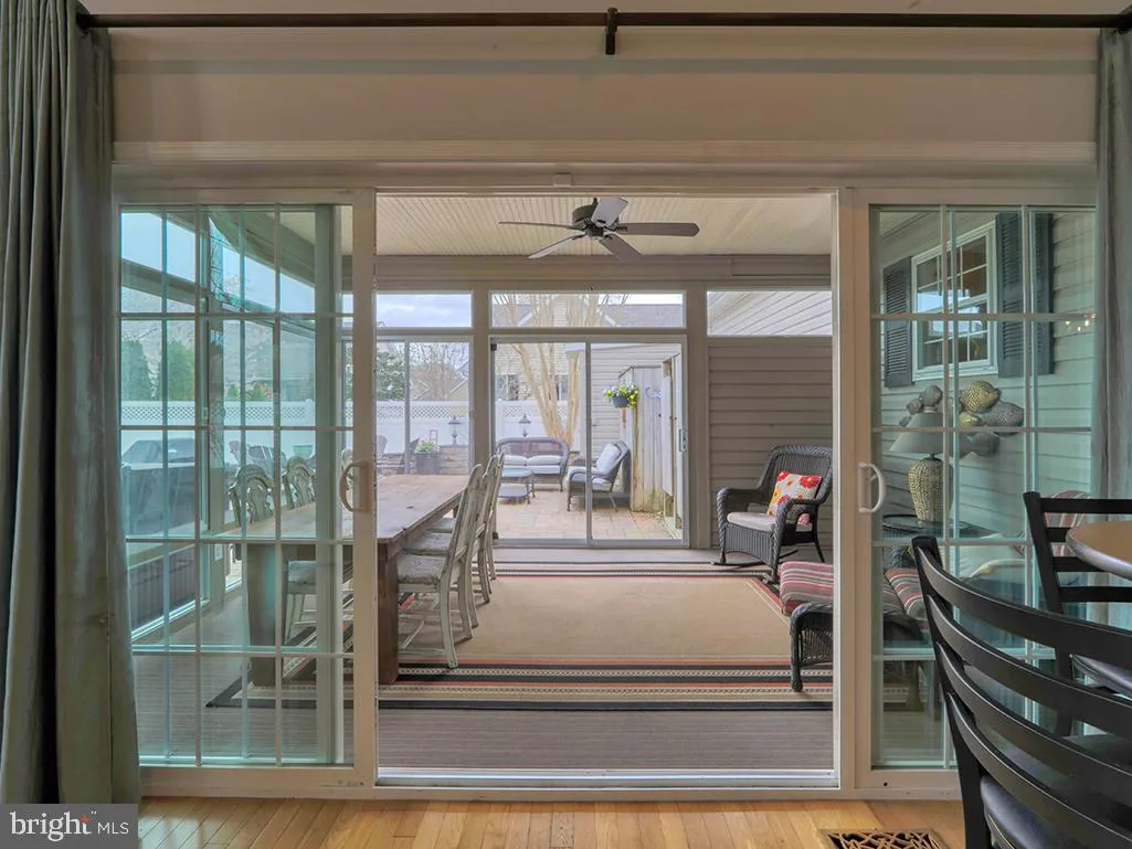 Lewes, Delaware 19958, United States, 4 Bedrooms Bedrooms, ,3 BathroomsBathrooms,Residential,Contingent,104429