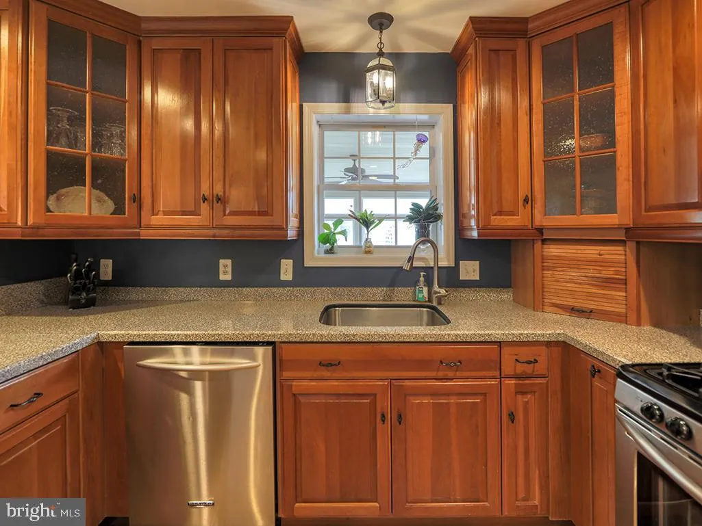 Lewes, Delaware 19958, United States, 4 Bedrooms Bedrooms, ,3 BathroomsBathrooms,Residential,Contingent,104429