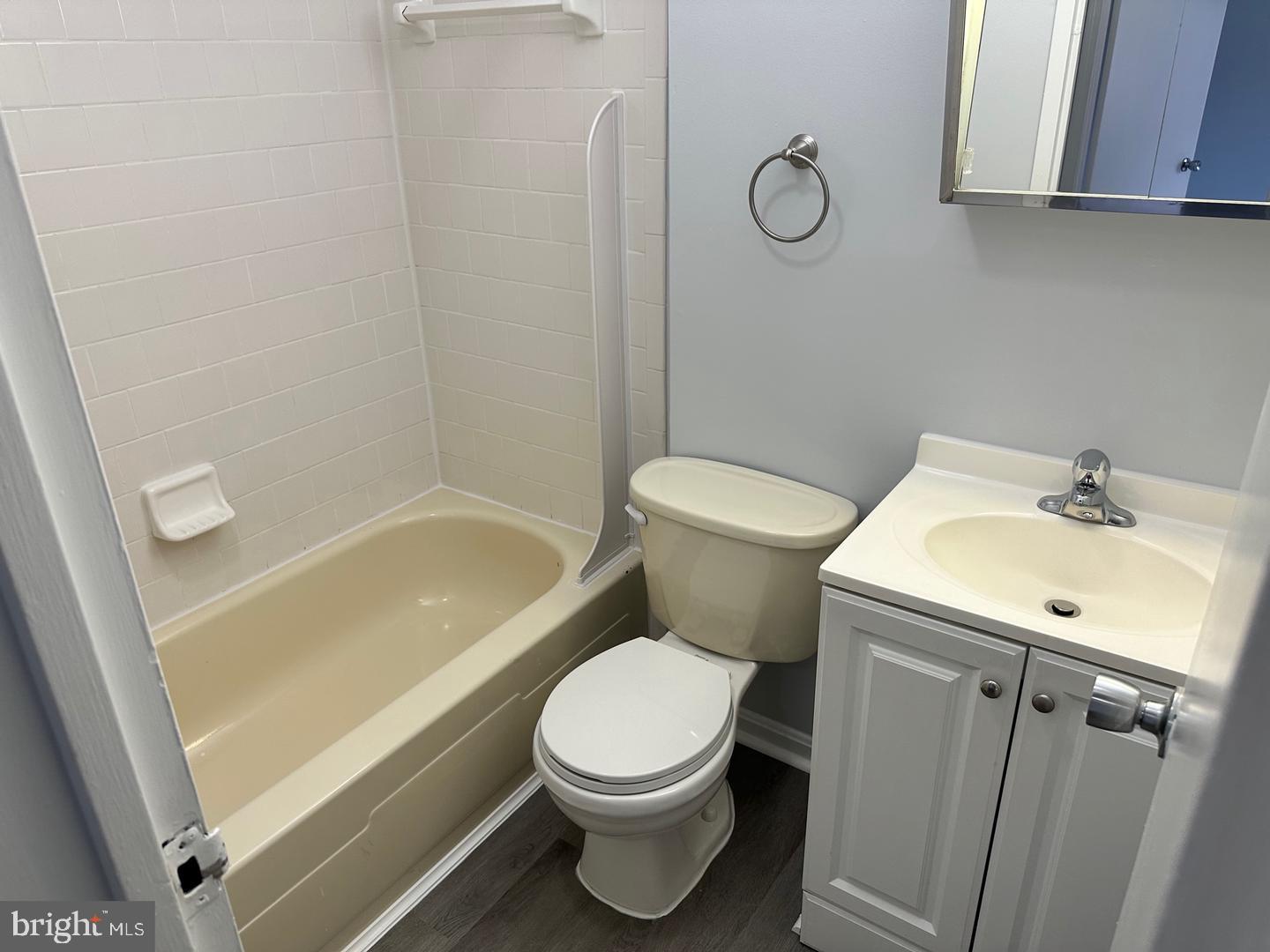 TERRACE TOWNE HOMES OF GUNSTON - Residential Lease