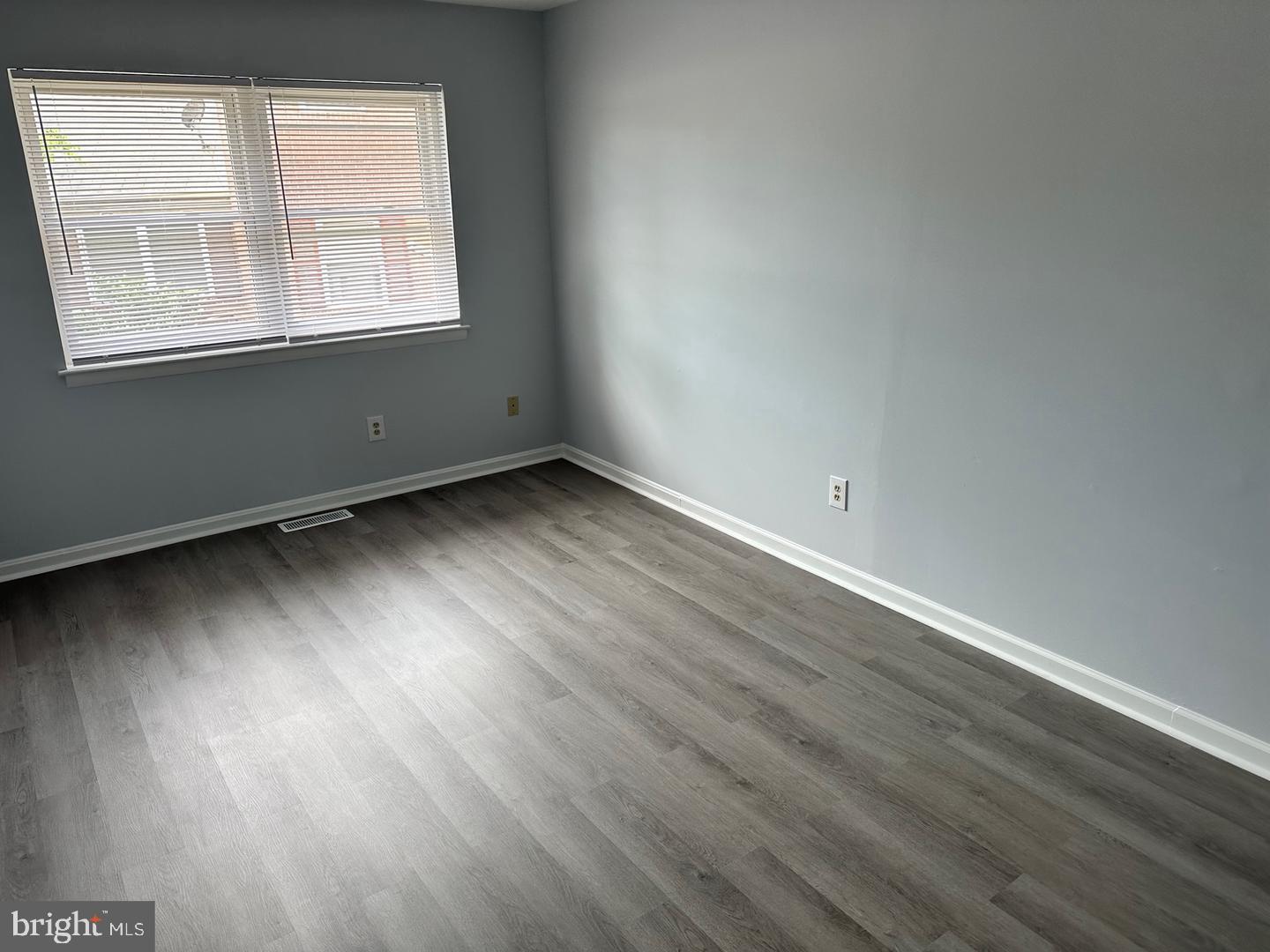 TERRACE TOWNE HOMES OF GUNSTON - Residential Lease