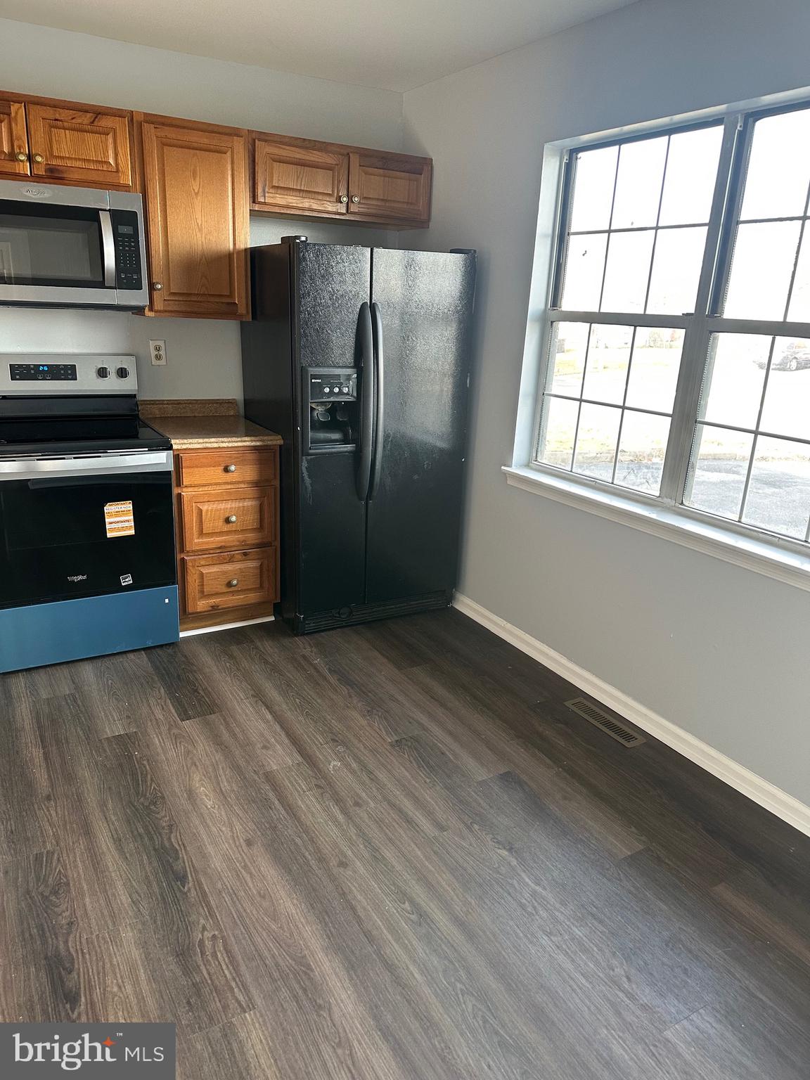 MEADOWS OF WILTON - Residential