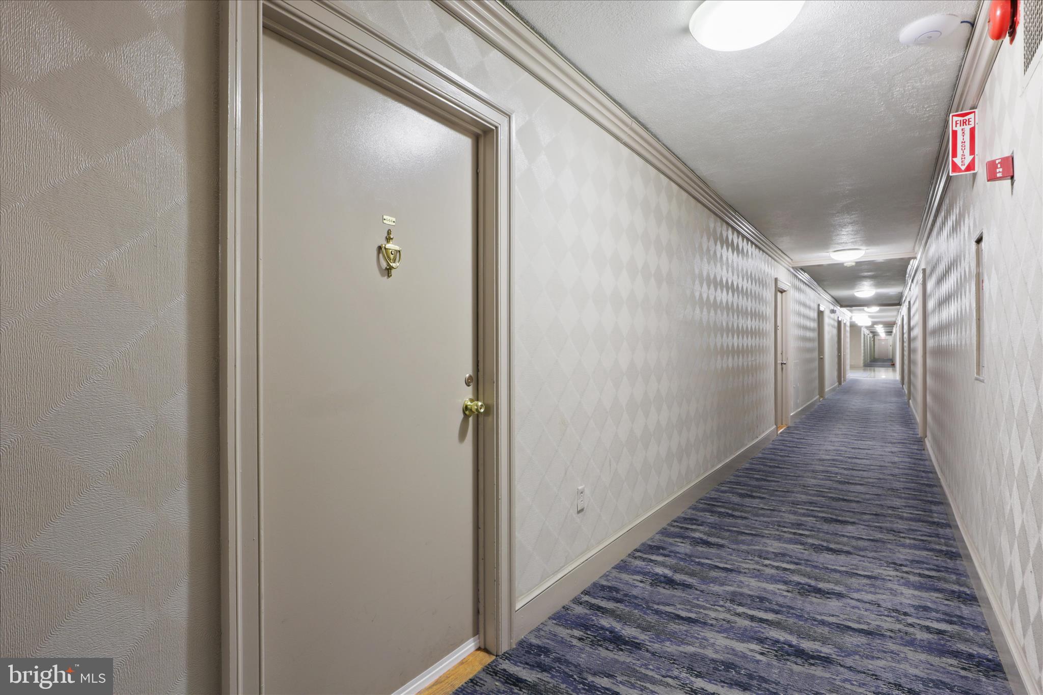 RIVER PLACE - Residential Lease