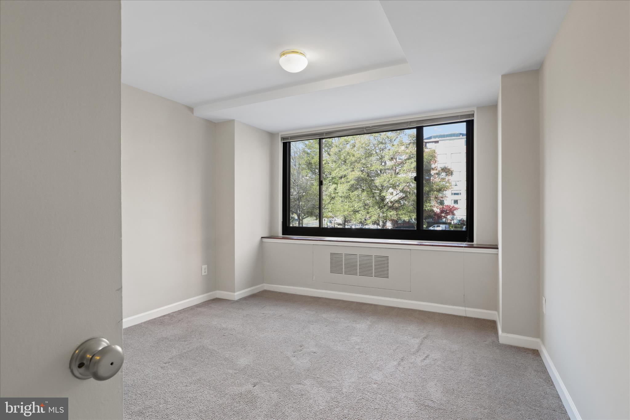 RIVER PLACE - Residential Lease