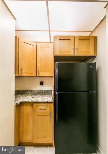 RIVER PLACE - Residential Lease