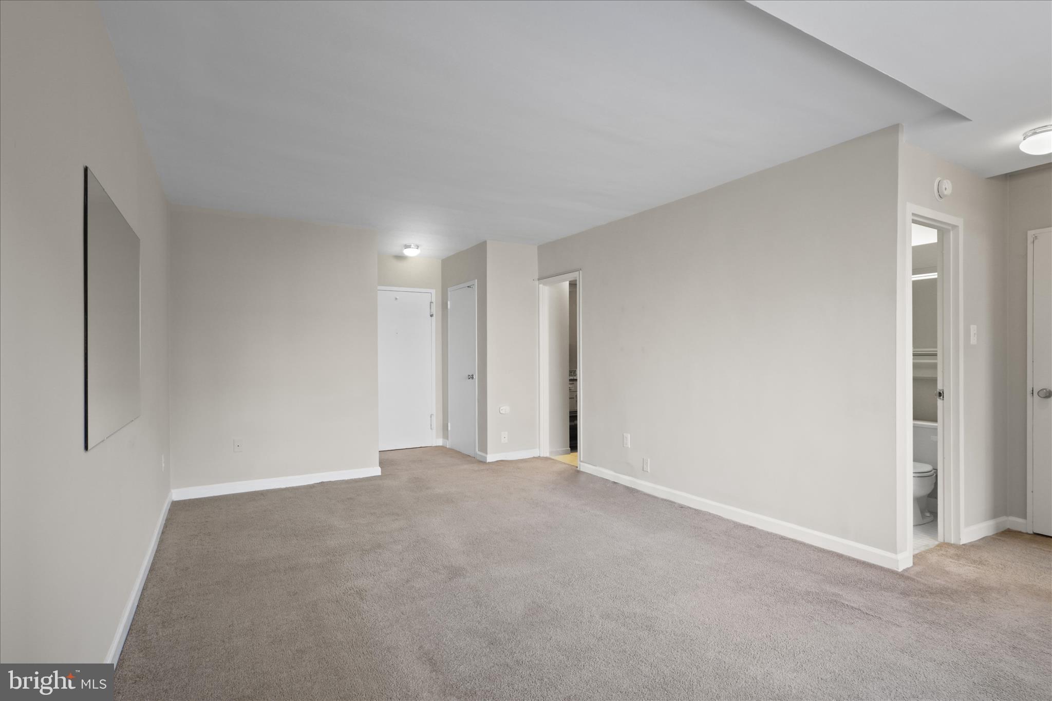 RIVER PLACE - Residential Lease