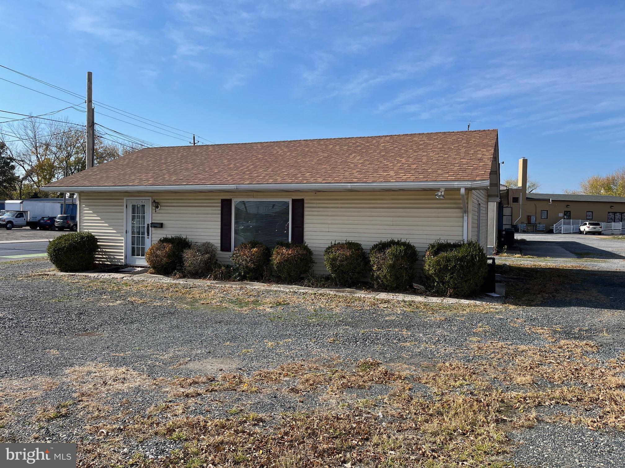 CEDAR STREET - Commercial Sale