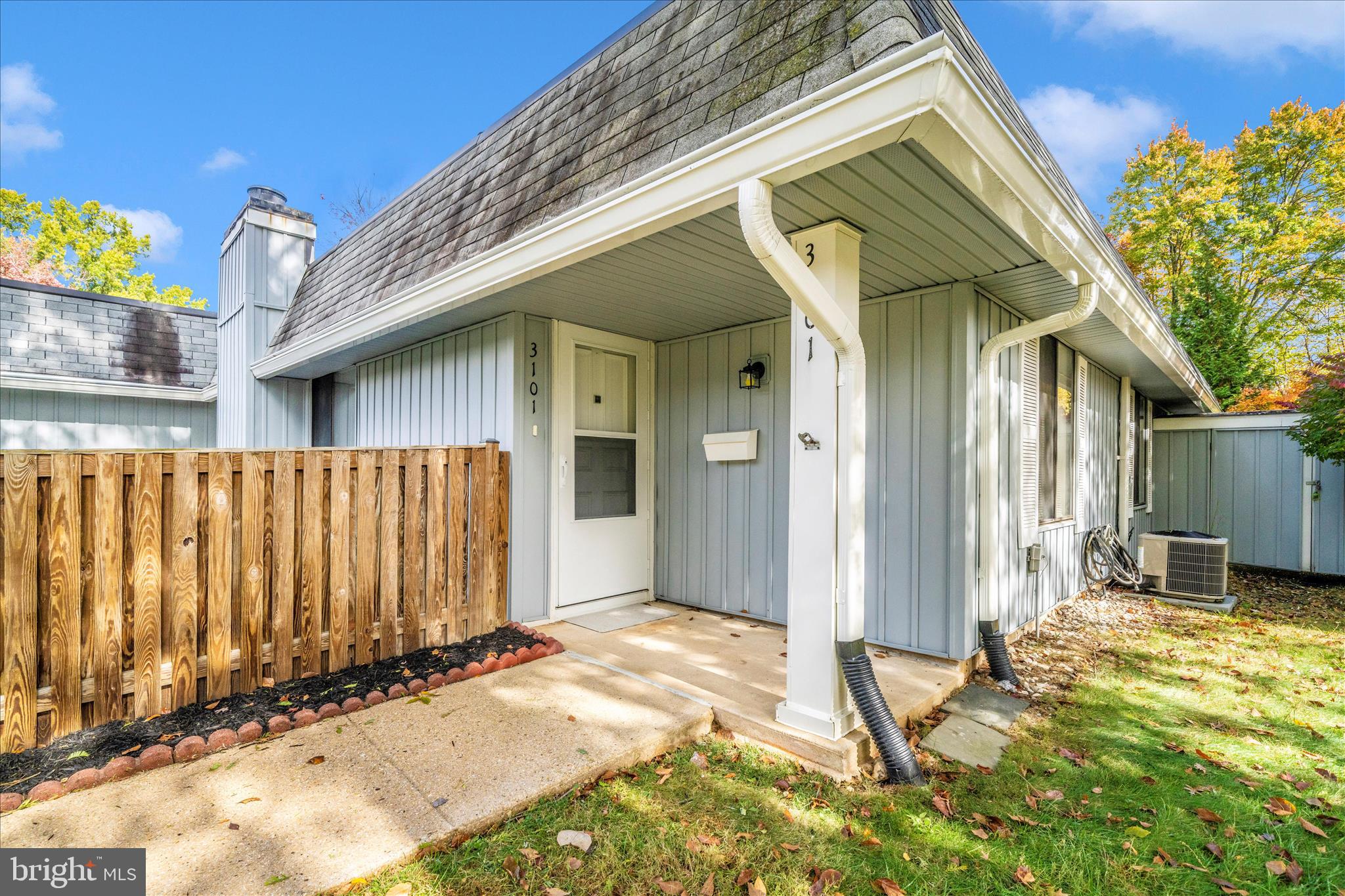 ROSSMOOR MUTUAL #11 - Residential