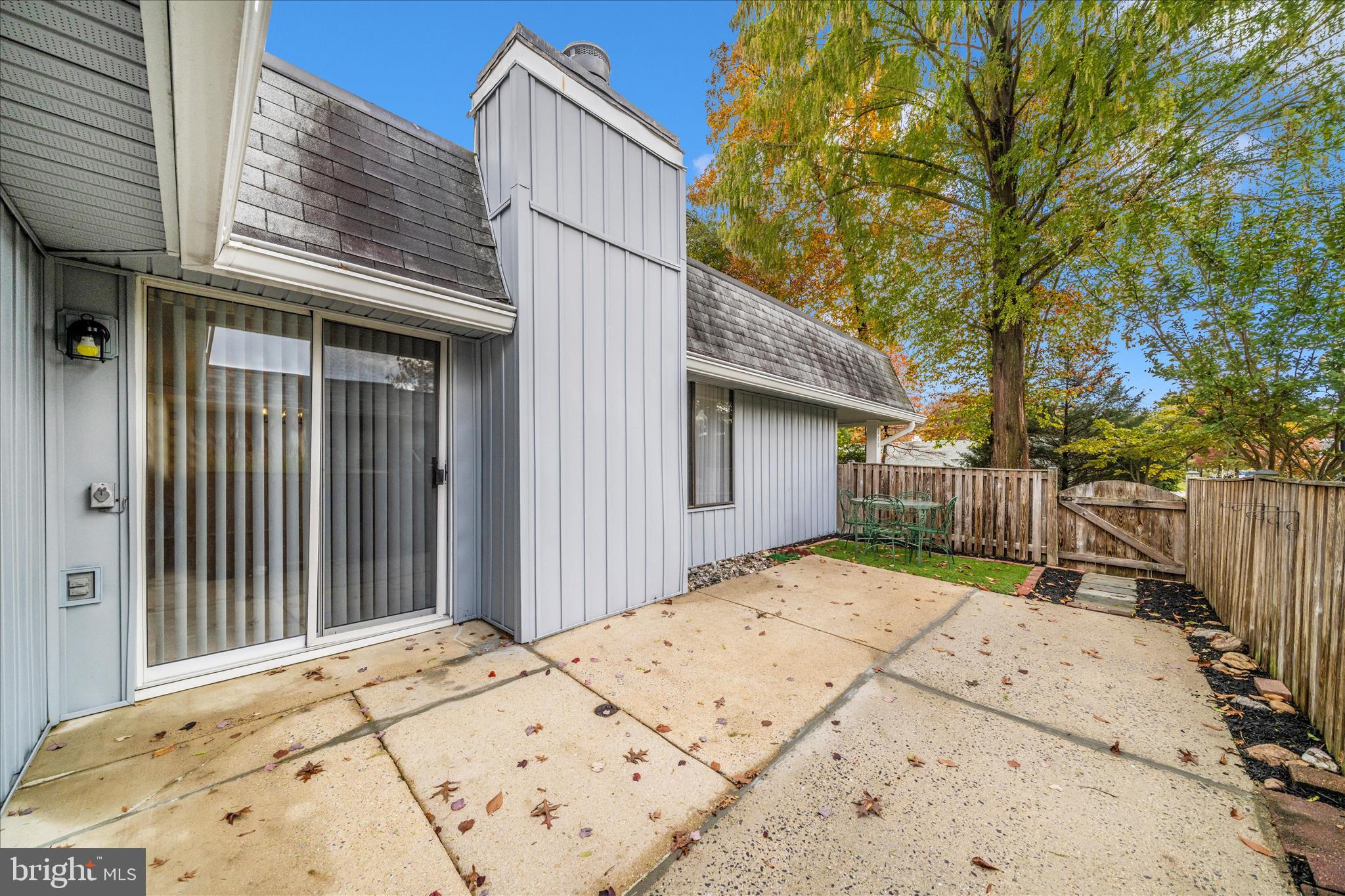 ROSSMOOR MUTUAL #11 - Residential