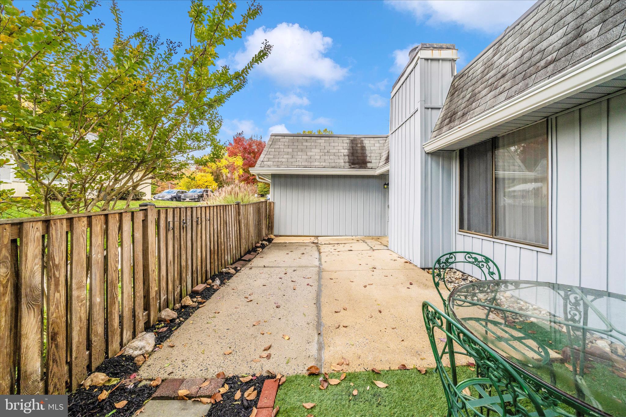 ROSSMOOR MUTUAL #11 - Residential