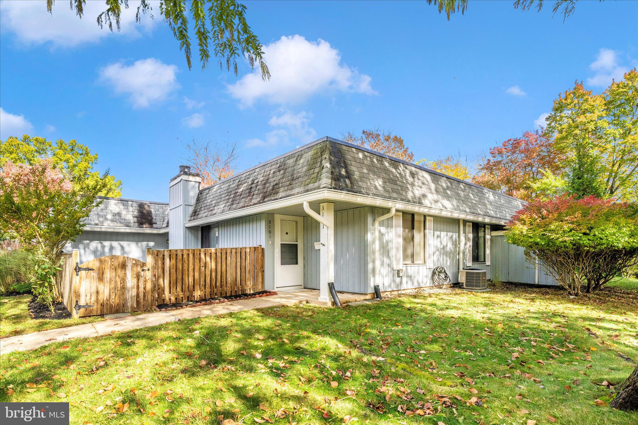 ROSSMOOR MUTUAL #11 - Residential