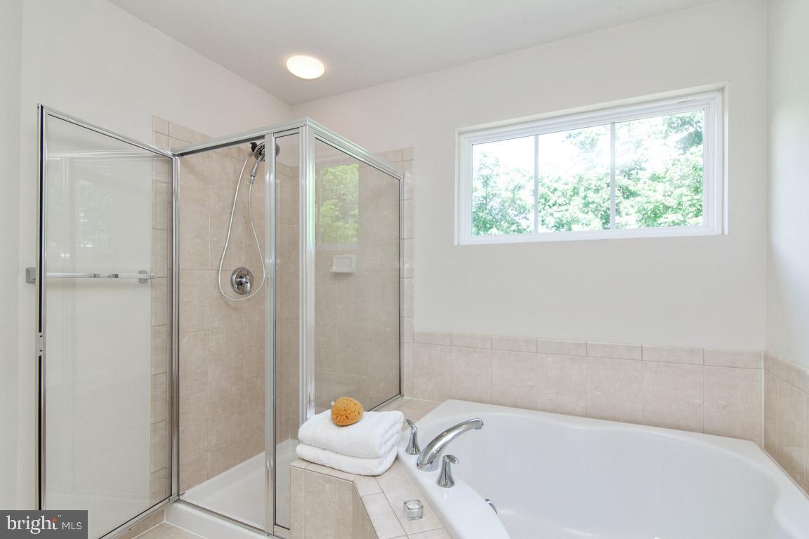 PEMBROOKE - Residential