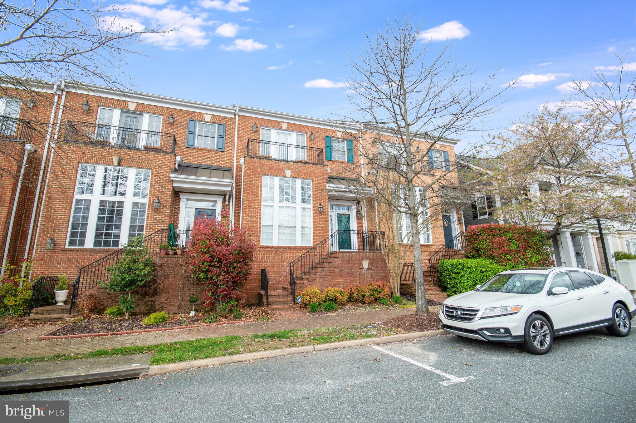 BELMONT BAY - Residential Lease