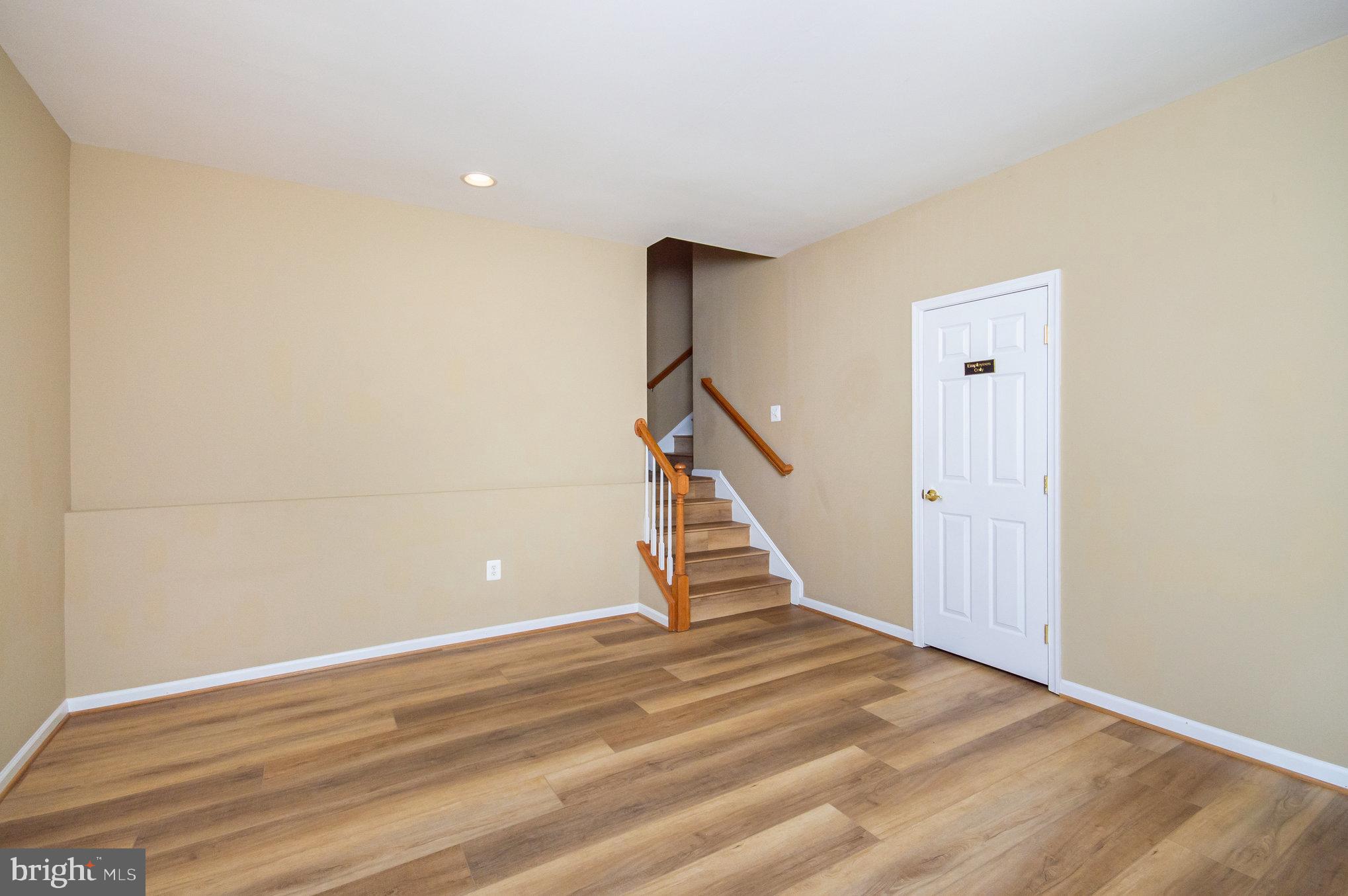 BELMONT BAY - Residential Lease