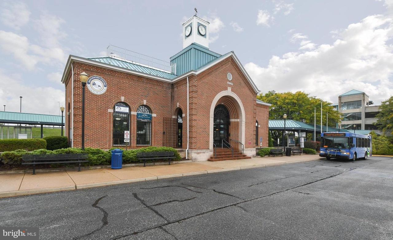 BELMONT BAY - Residential Lease