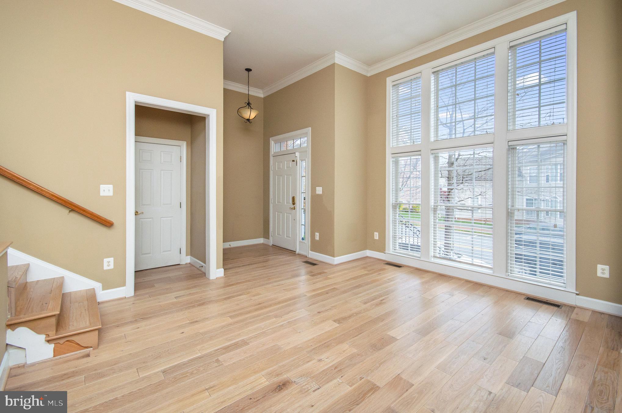 BELMONT BAY - Residential Lease