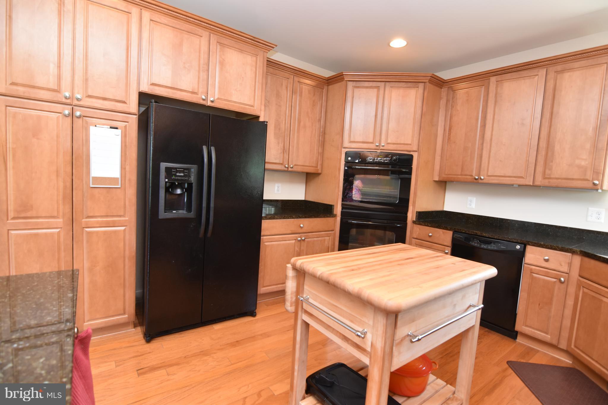 BROAD CREEK - Residential Lease