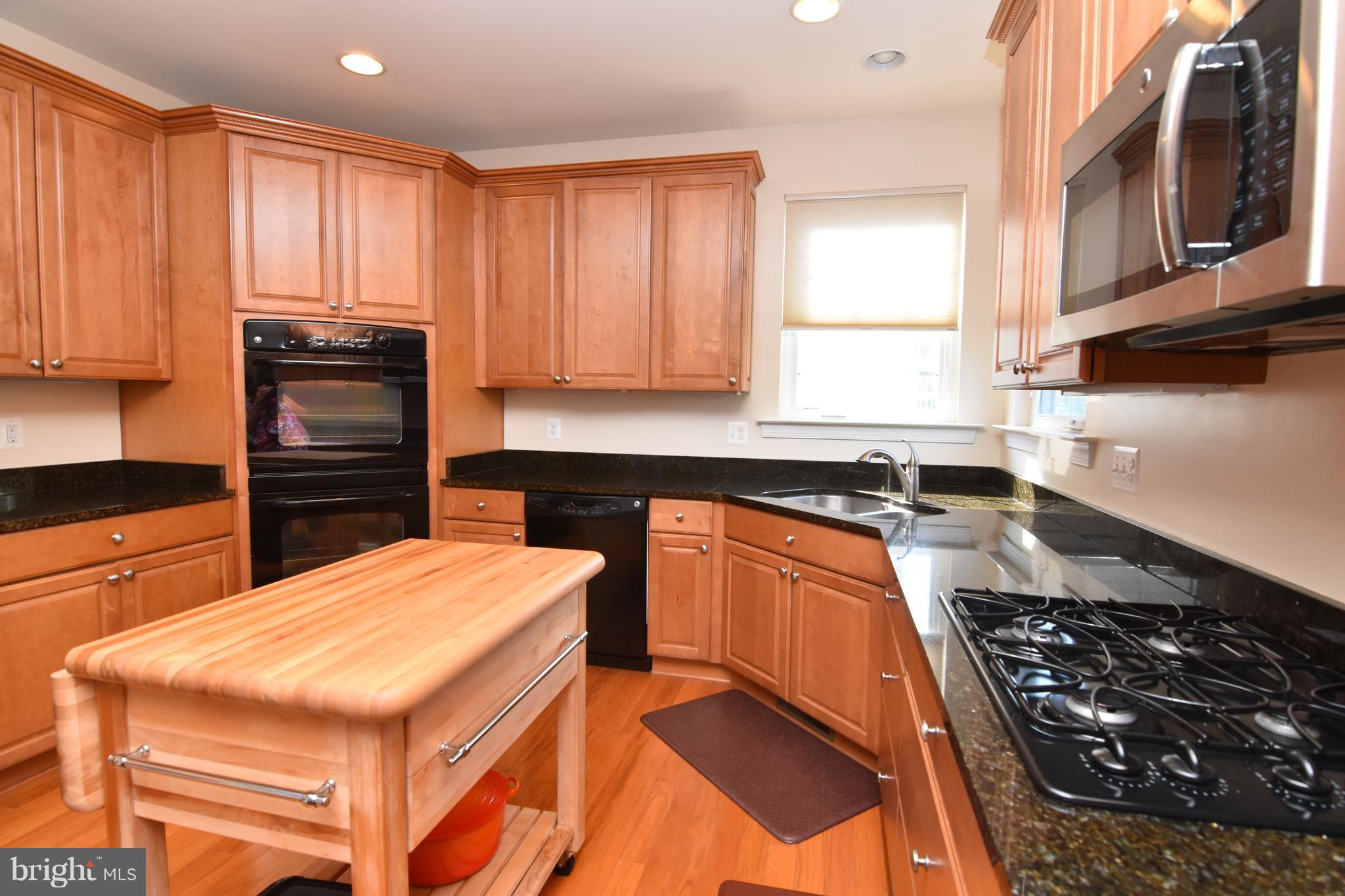 BROAD CREEK - Residential Lease