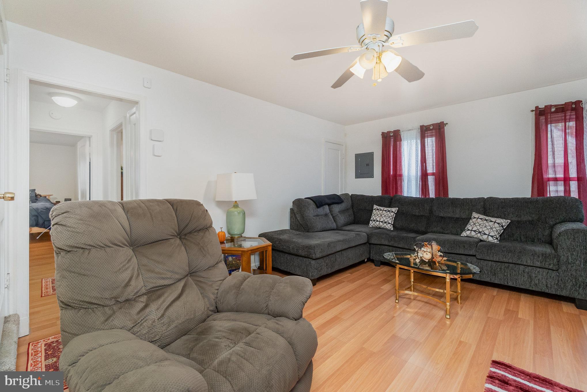 MARLYN MANOR - Residential