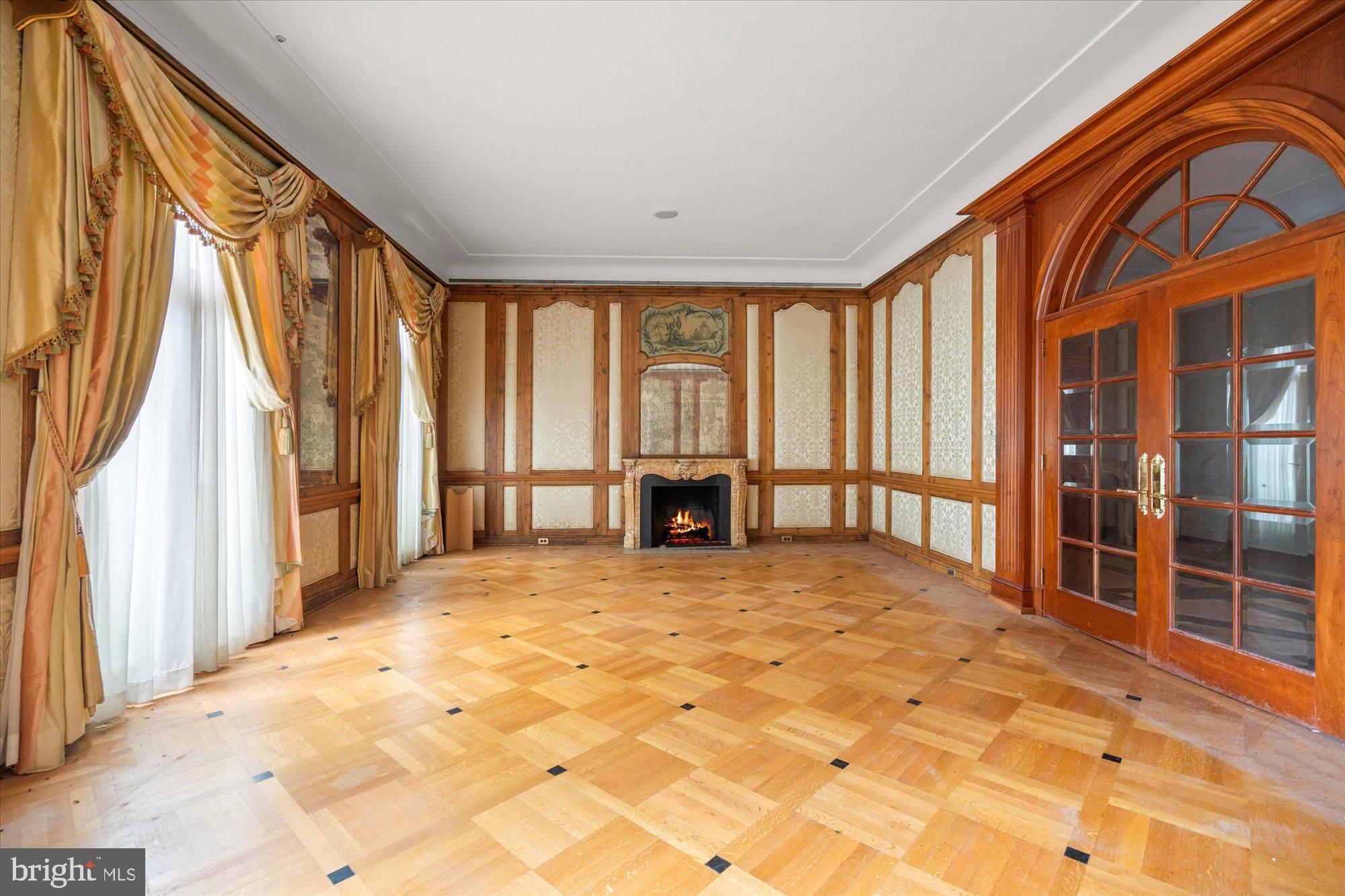 MASSACHUSETTS AVENUE HEIGHTS - Residential