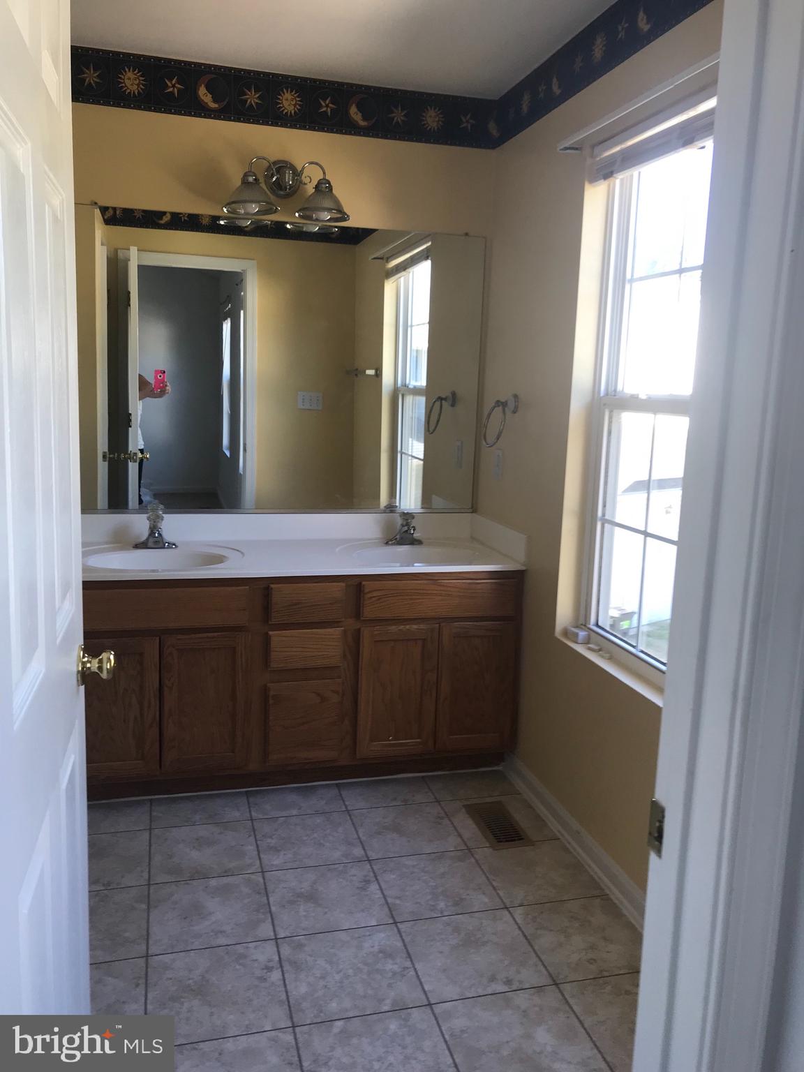 FAIRFIELD - Residential Lease