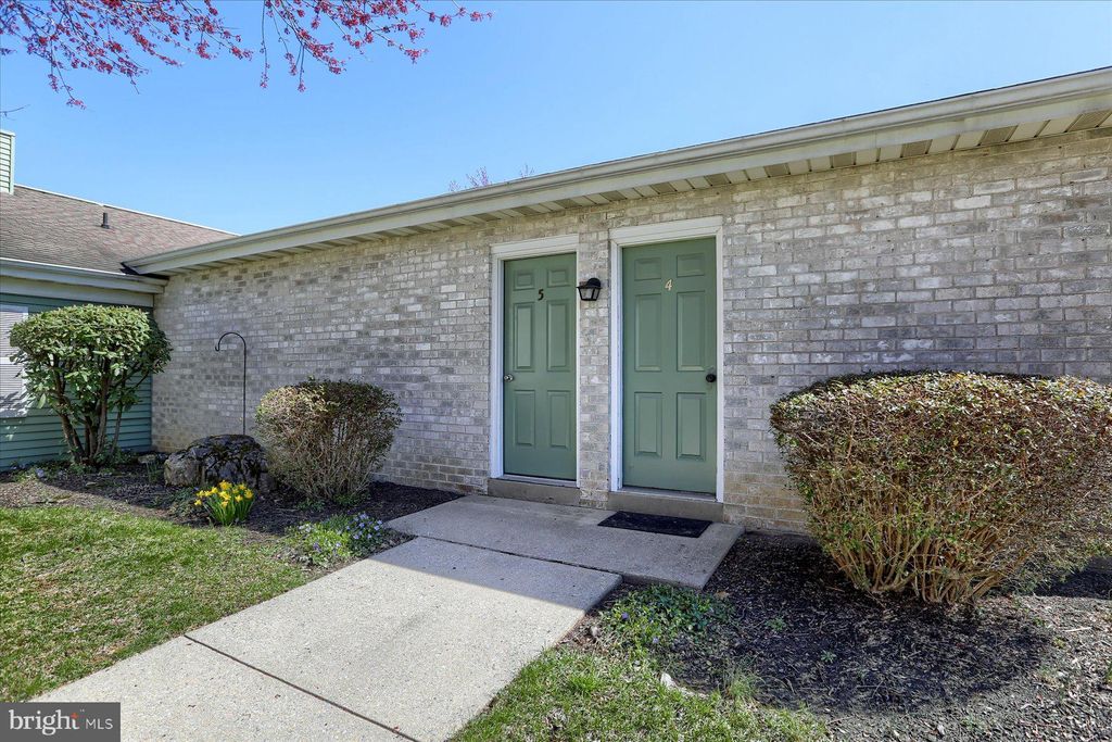Photo of 5 Ashlea Ville, New Holland, PA 17557 (MLS # PALA2048744)