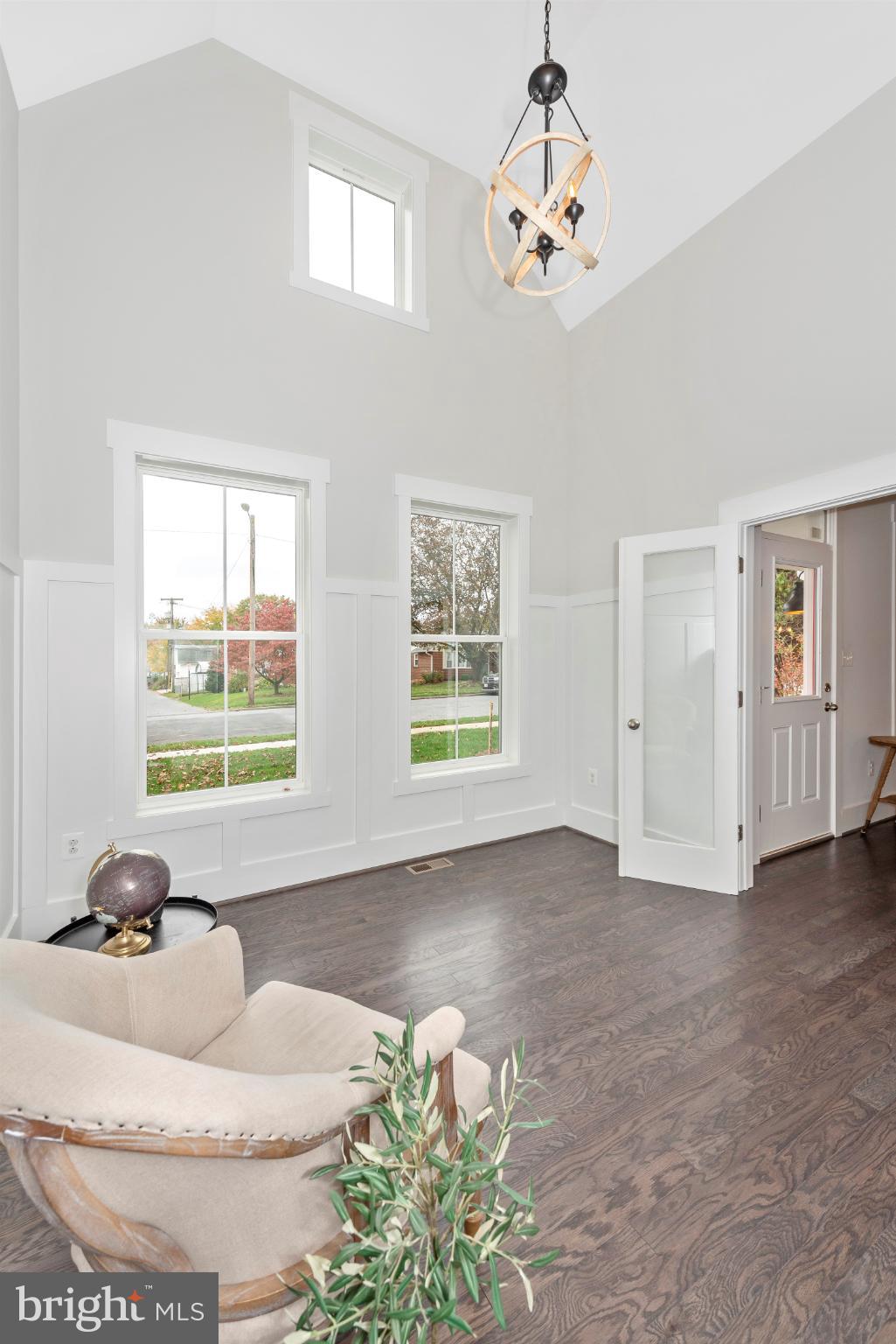 DOWNTOWN EASTON - Residential