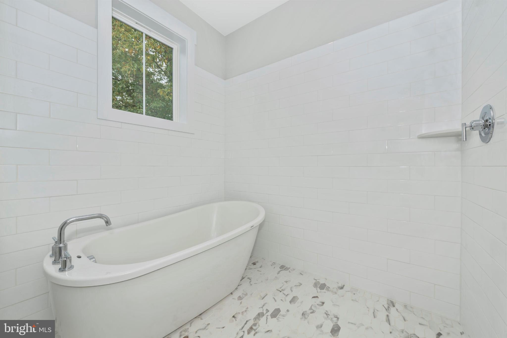 DOWNTOWN EASTON - Residential