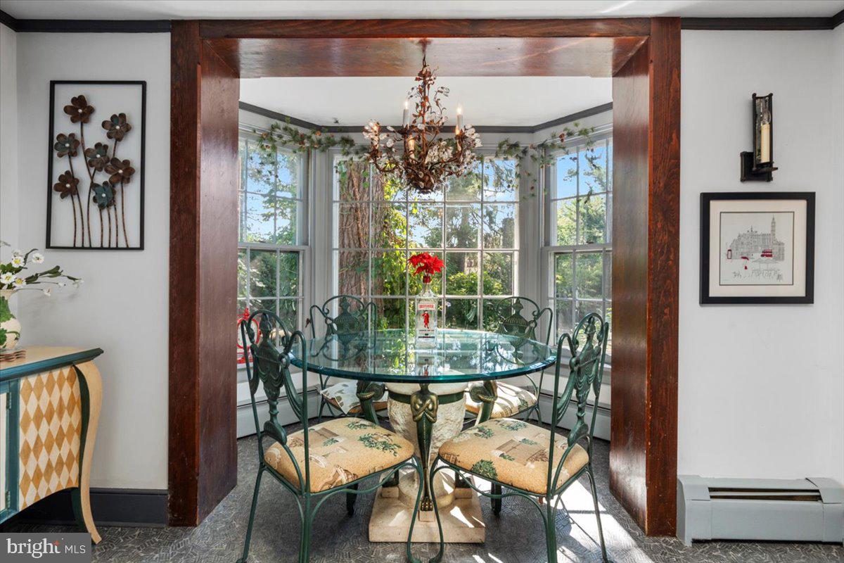 BARNES COURT CONDO - Residential