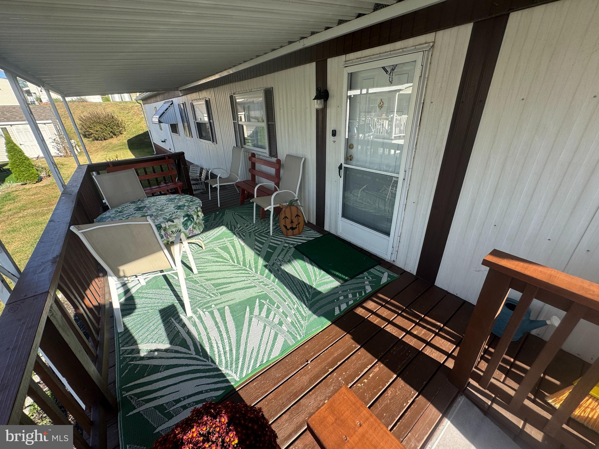 114 RIDGEWOOD MANOR