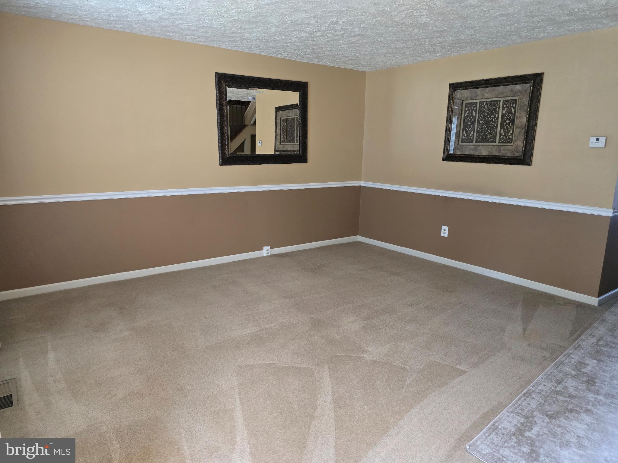 STUART MECHANIC - Residential Lease