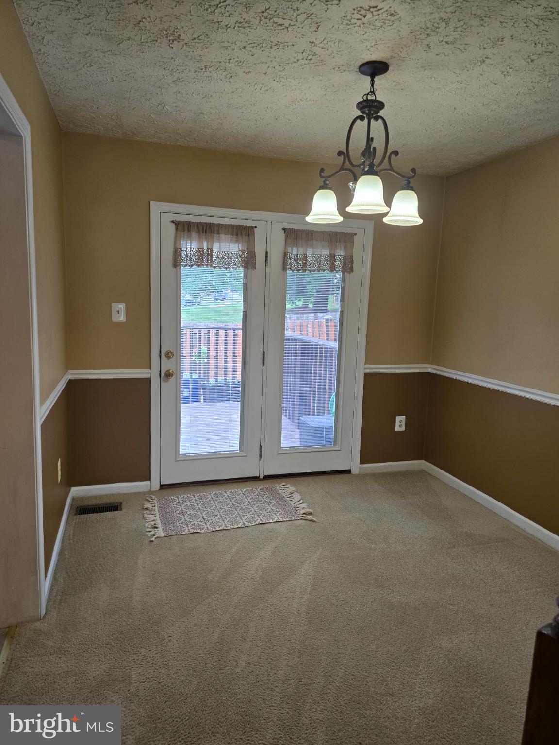 STUART MECHANIC - Residential Lease