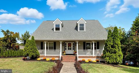 706 E SHORE ROAD PASADENA MD 21122