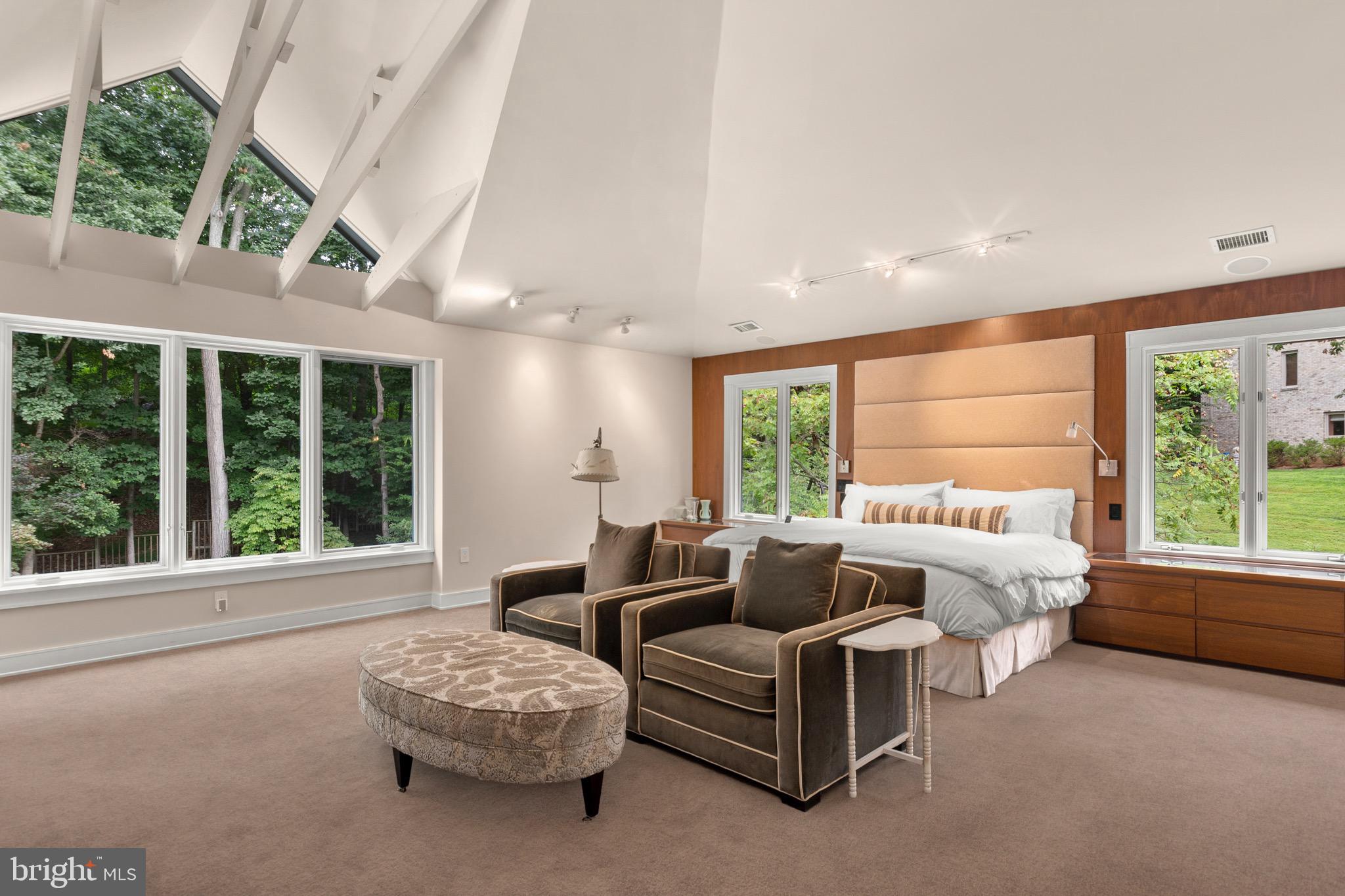 THE PALISADES - Residential