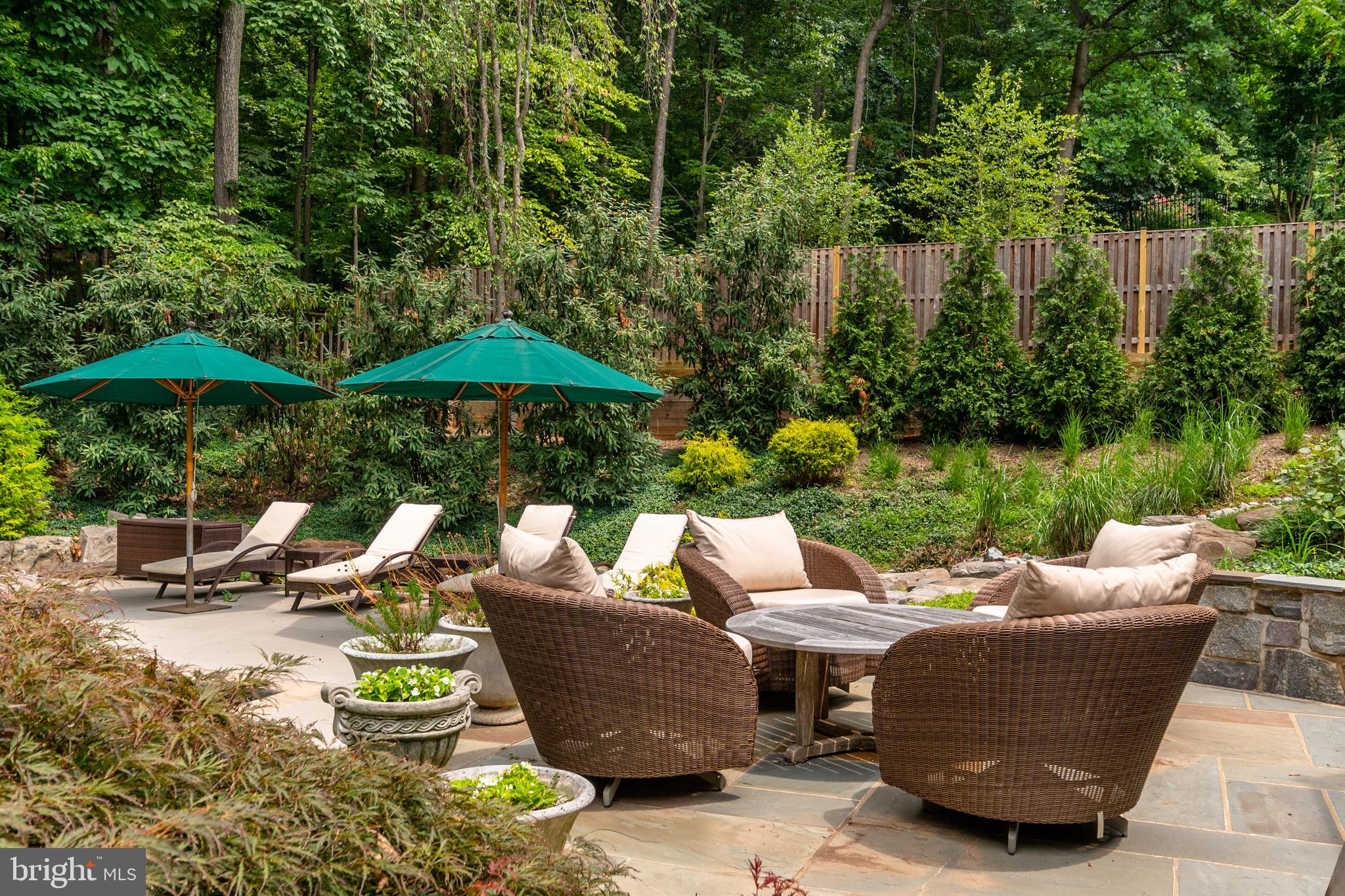 THE PALISADES - Residential