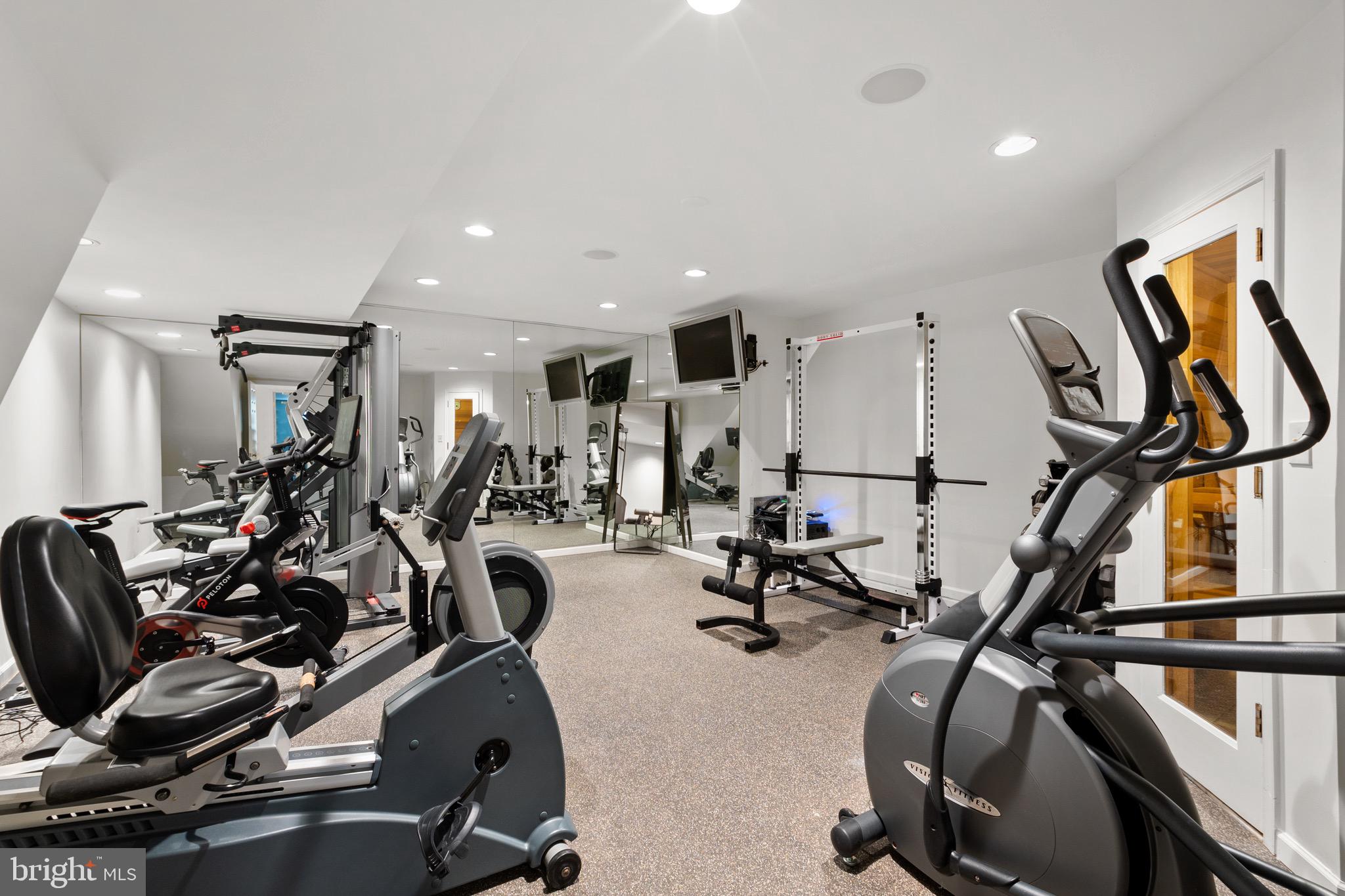 THE PALISADES - Residential