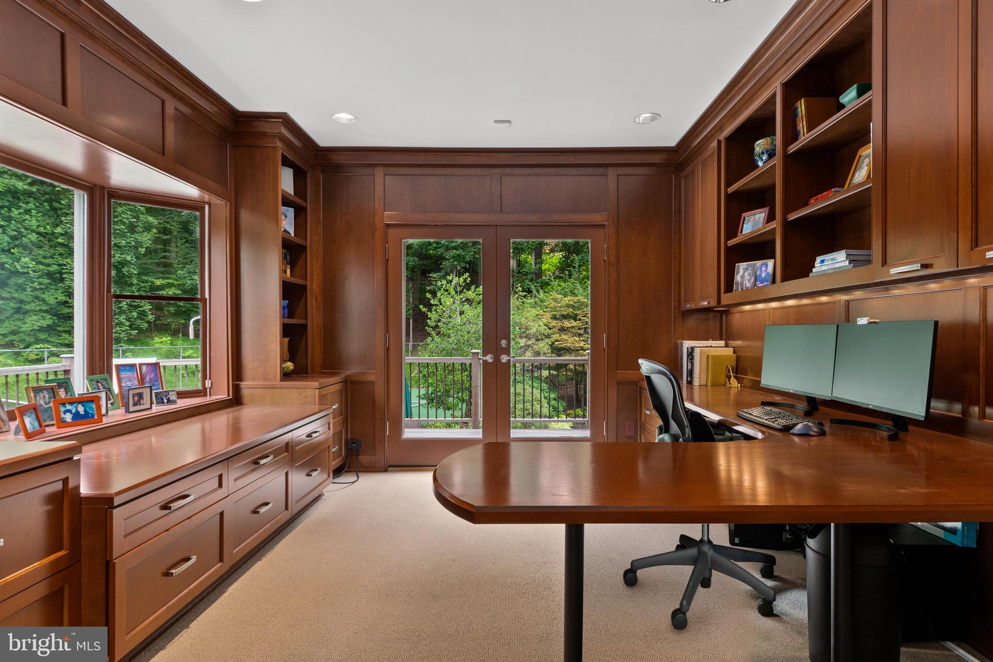 THE PALISADES - Residential